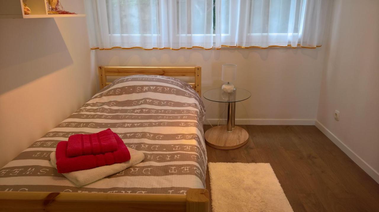 אופטיה Apartment Nives מראה חיצוני תמונה